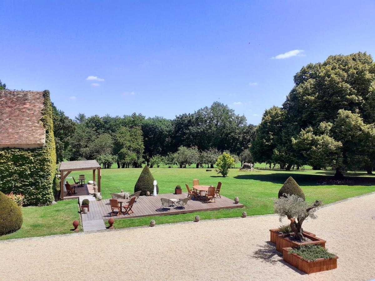 Domaine De La Limetiere Ξενοδοχείο Neuvy-le-Roi Εξωτερικό φωτογραφία